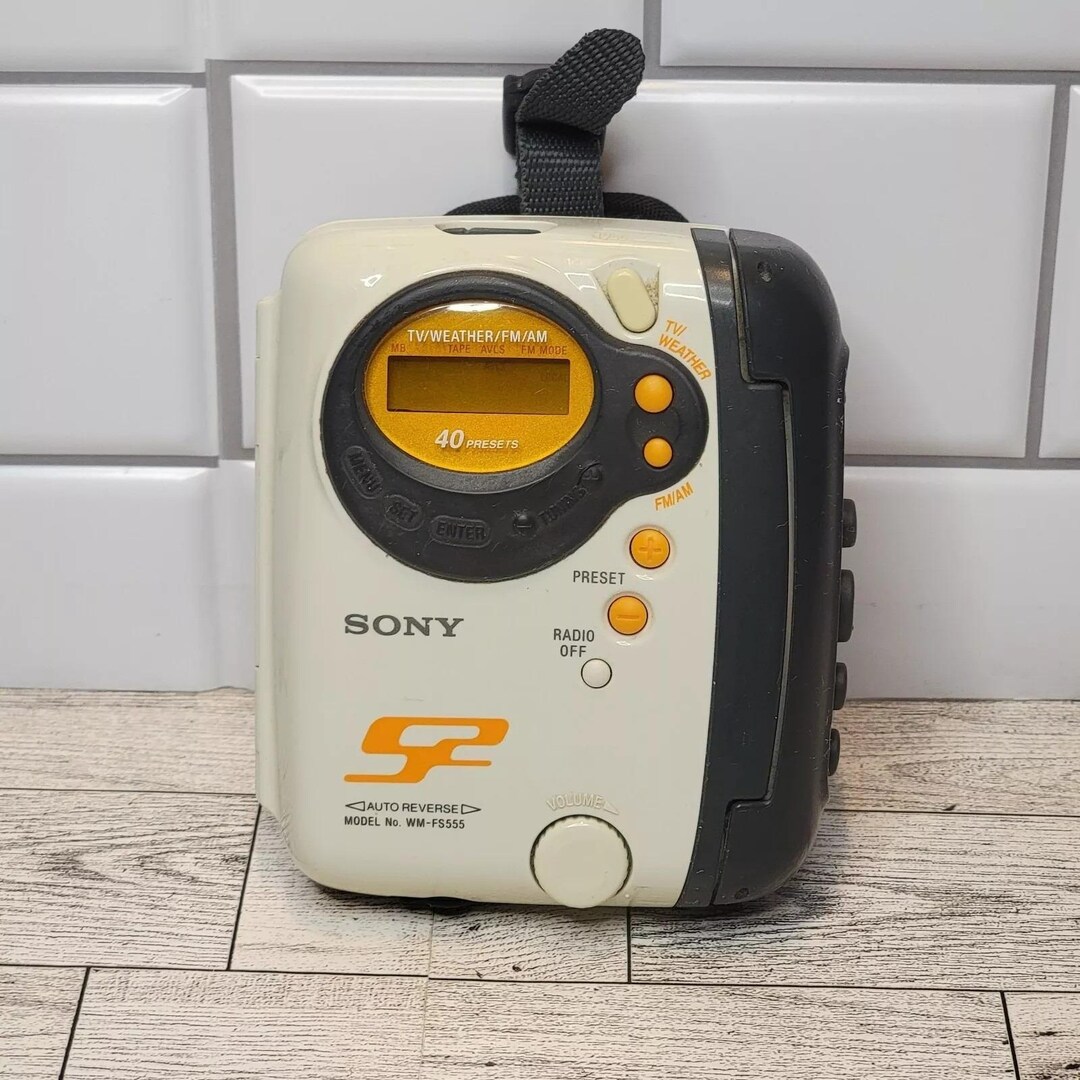 Sony WM-FS555 Walkman S2 Sports Cassette Player Tv/weather