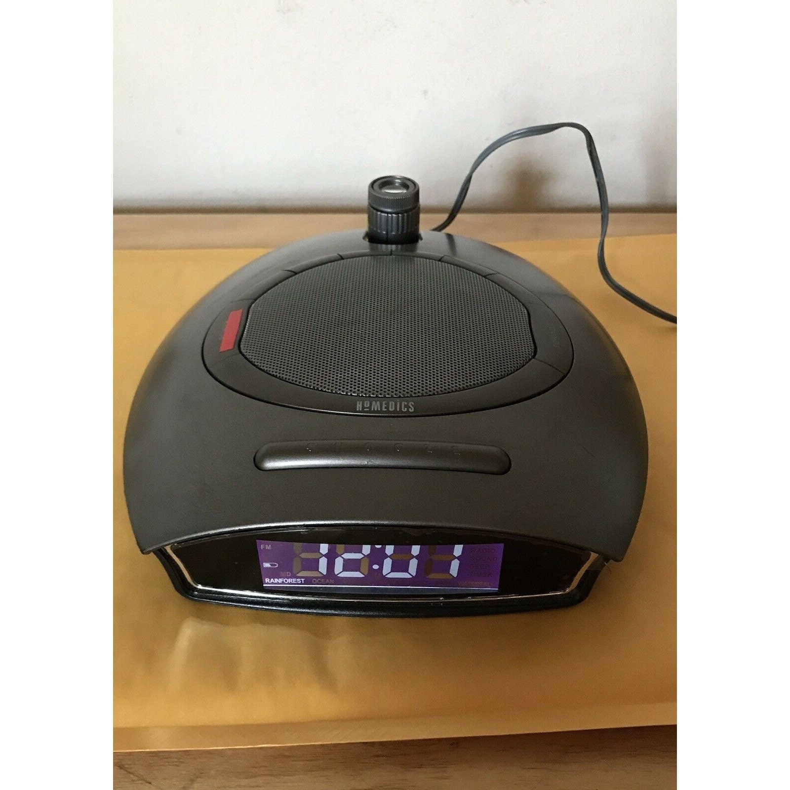 Homedics AM/FM Sound Spa Clock Radio Alarm Nature Sounds Projector SS
