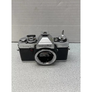 Minolta XG-A zilverkleurige camera spiegelreflexfilm 35 mm - alleen body