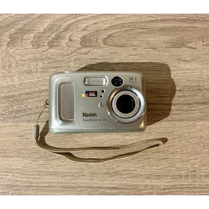 Kodak Easyshare CX7330 3.1MP 3x Zoom Digital Camera Silver