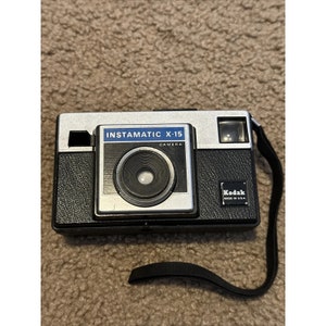 Kodak Instamatic X-15 Color Outfit Film Camera