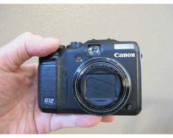 Canon PowerShot G12 10MP digital camera