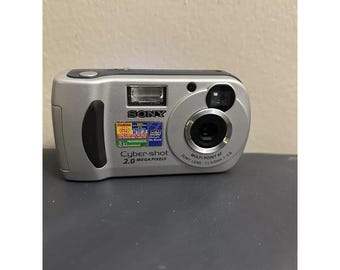 SONY ソニー Cyber-shot 4.0メガピクセル DSC-FX77 Vintage SONY ソニー Cyber-shot 4.0メガピクセル DSC-FX77 Vintage