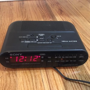 Sony ICF-C243 Dream Machine AM/FM Dual Alarm Digital Clock Radio Tested