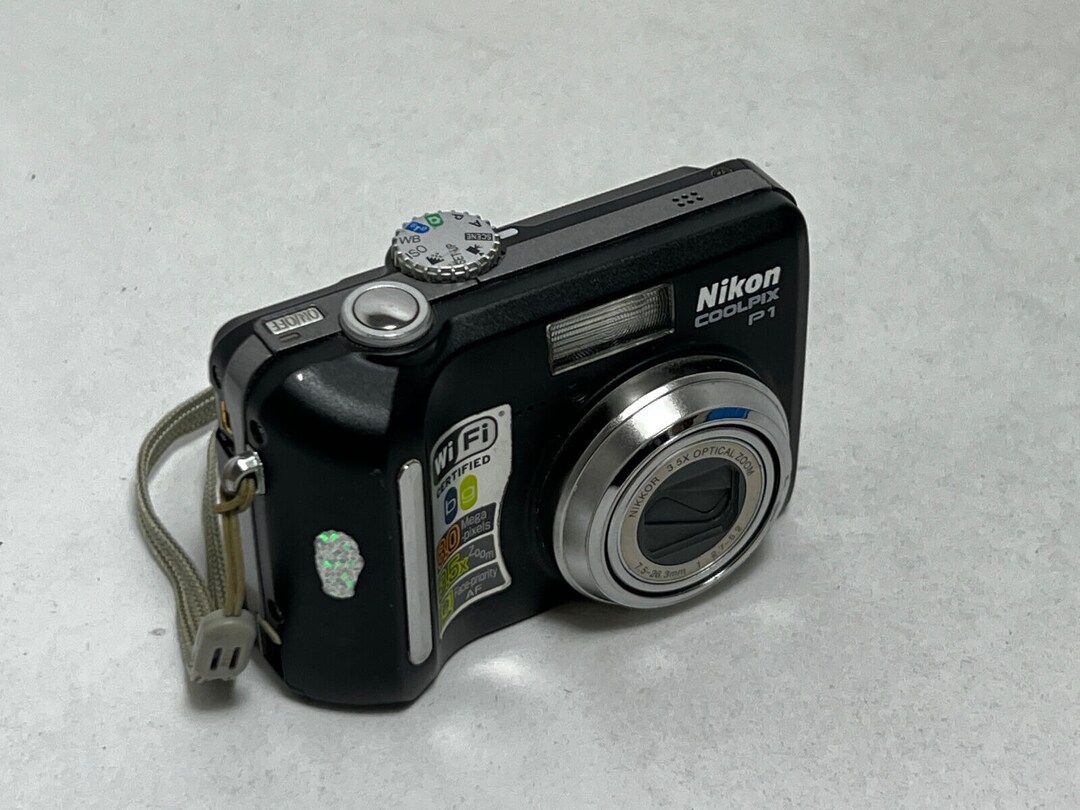 nikon coolpix p1 price