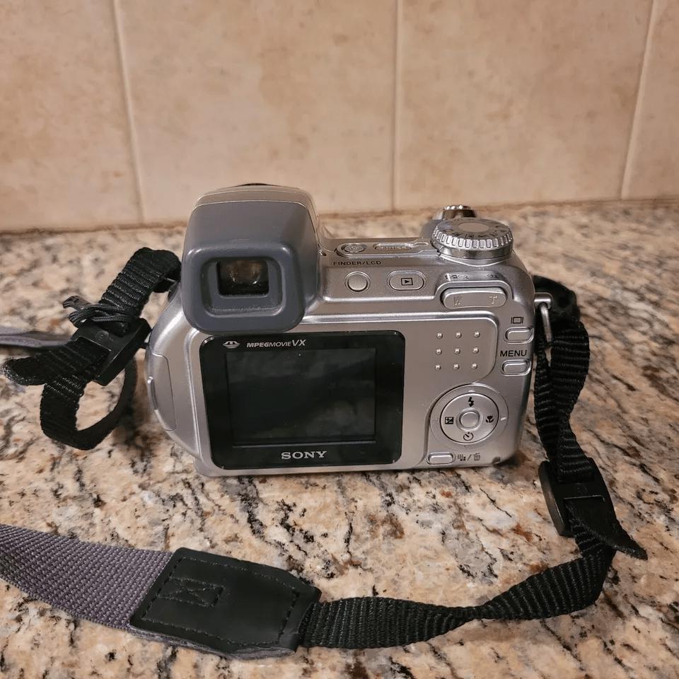 SONY Cyber-shot DSC-H2 Super Steady Shot Camera. 6 MP, 12X Zoom - Etsy