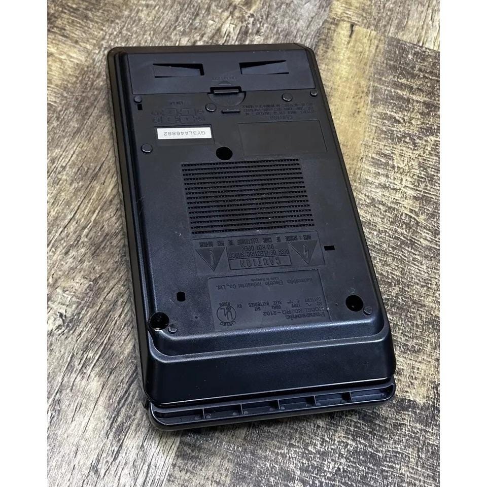 Panasonic RQ-2102 Slim Line Portable Cassette Tape Player