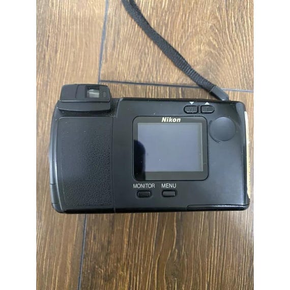 Nikon Coolpix 800 2.1MP 2x Nikkor Optical Zoom - Etsy