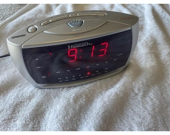 Emerson Research CKS3029 Cyfrowy inteligentny zestaw podwójny budzik AM-FM radio