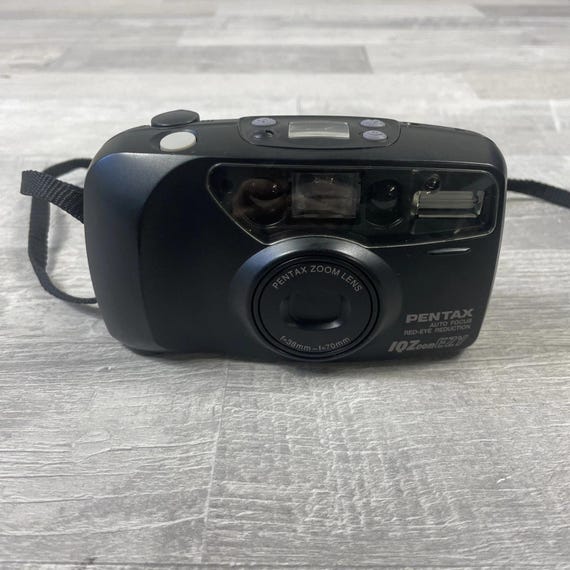 Pentax Iqzoom EZY Black 38mm-70mm Auto Focus Red Eye Reduction
