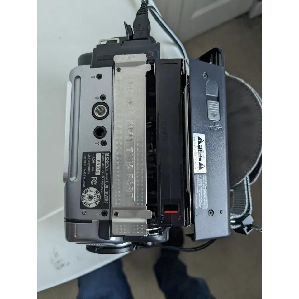 SONY VideoHi8 Handycam CCD-TR280 ② Sony Handycam DCR-TRV280 Digital-8 Camcorder for sale online