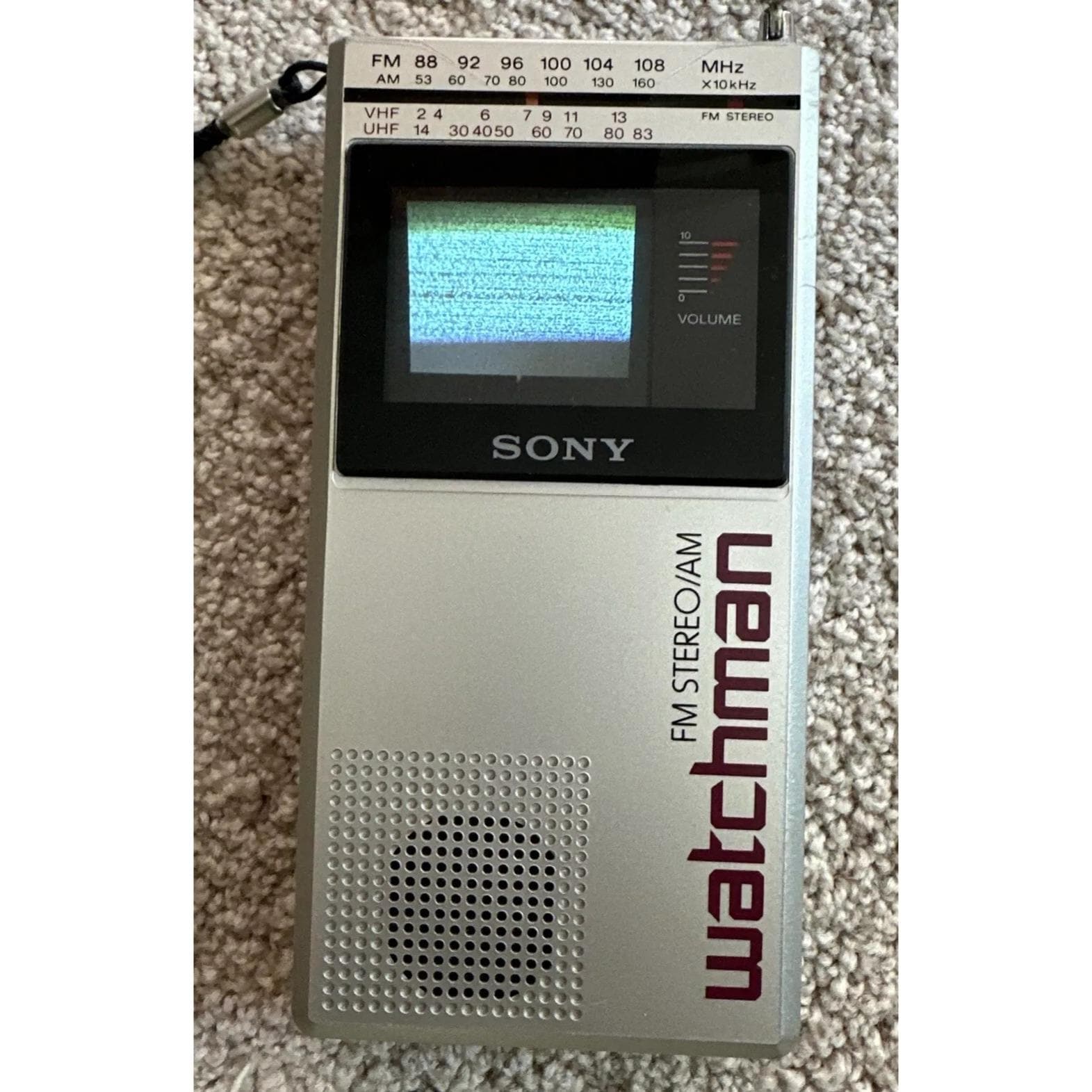 Sony Watchman FD-30A Portable Am/fm Radio/tv Uhf Vhf Powers up