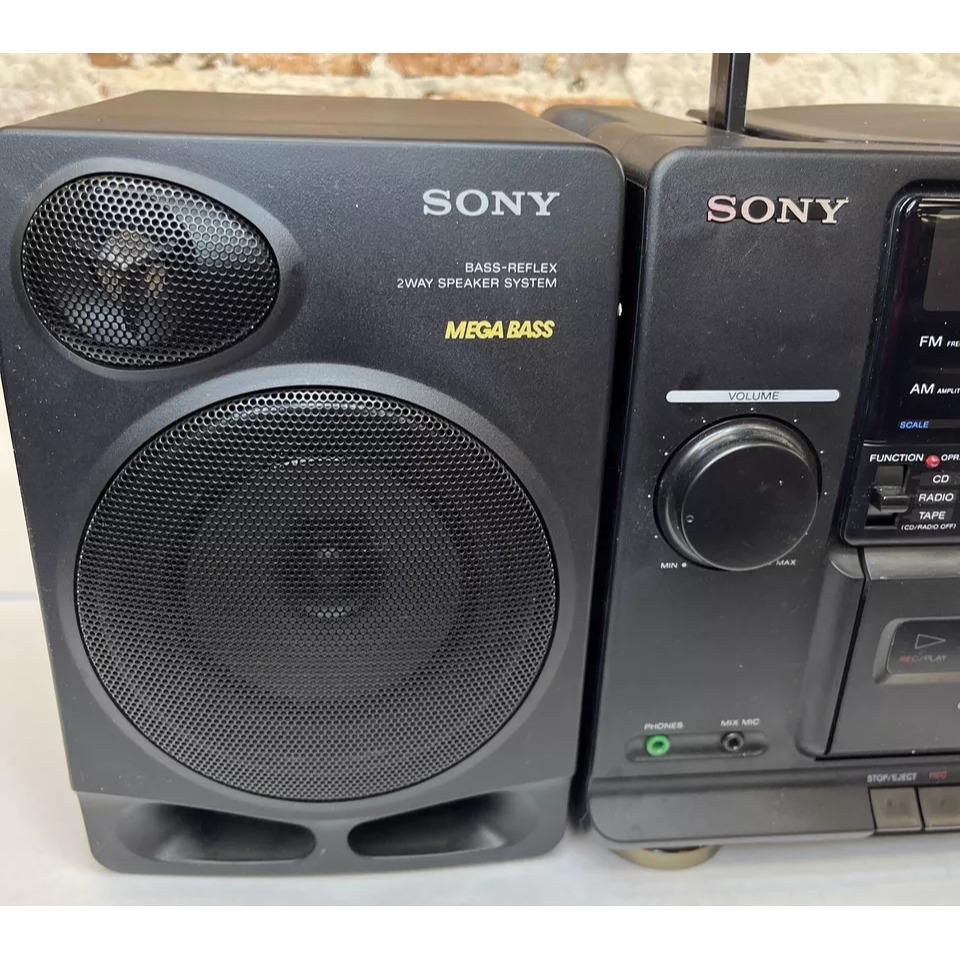 SONY スポーツラジカセ MEGA BASS カセットも聴けますよー】 90年代を席巻した sony sportsの