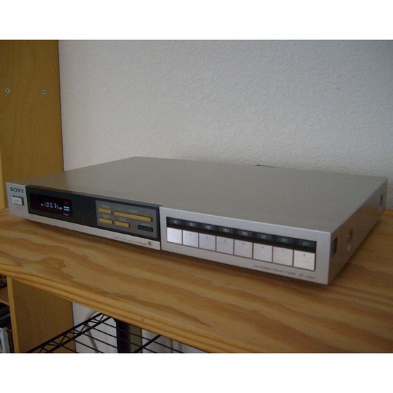 Vintage Sony ST-JX44 FM Stereo Fm/am Tuner Quartz Lock Digital