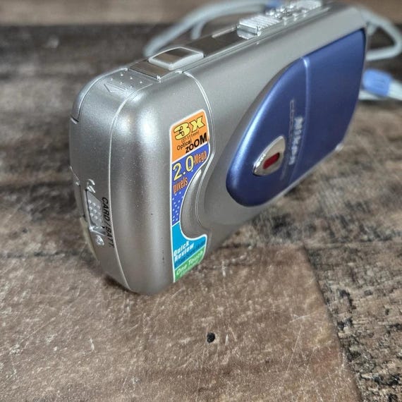 Nikon COOLPIX 2500 Blue/silver 2.0MP Digital Camera - Etsy