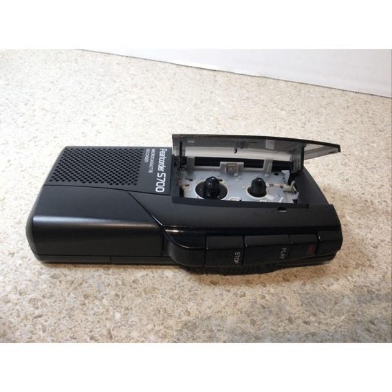 Olympus Pearlcorder S700 2 Speed Handheld Microcassette Voice