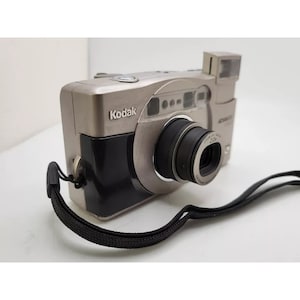 Kodak Advantix C650 Zoom APS Point & Shoot Film Camera