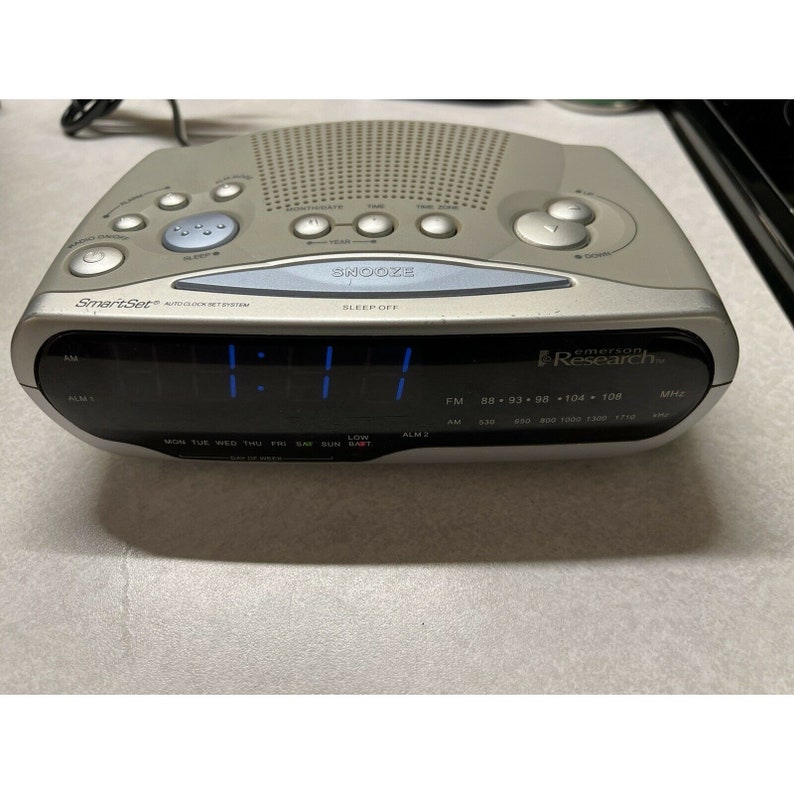 Emerson Research Smartset CKS1850 Auto Clock System Alarm AM/FM Radio Etsy