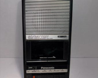 パナソニック RQ-2104 スリムライン ポータブル カセット プレーヤー