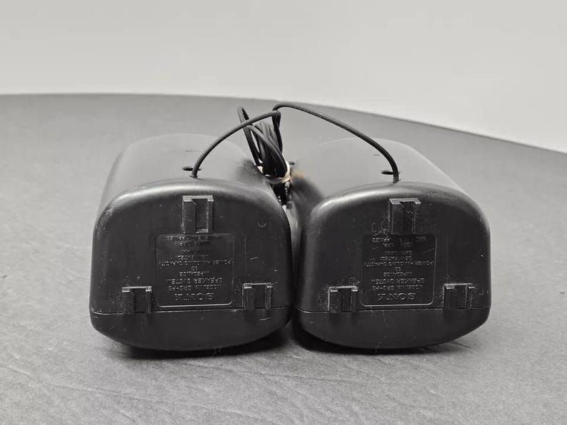 Sony SRS-P3 Walkman Stereo Speaker System Portable Computer Speakers Black image 4