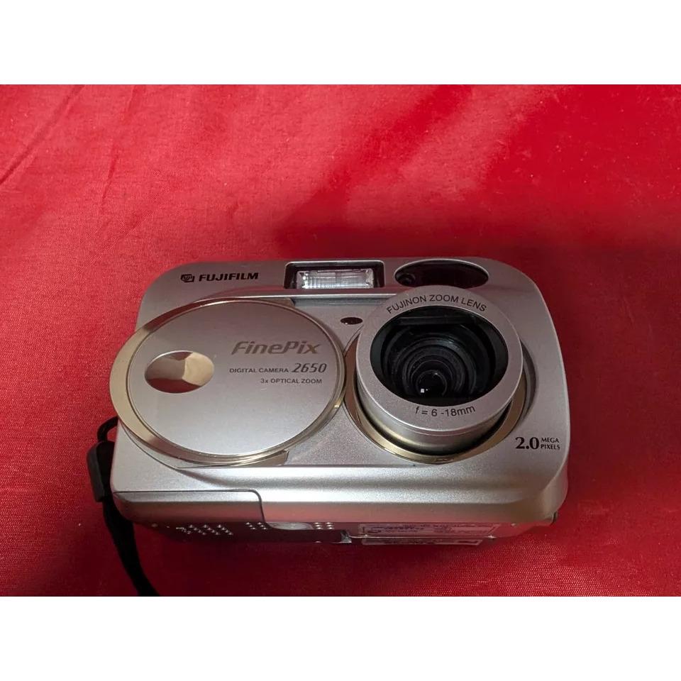 Fujifilm Finepix 2650 2.0MP 3X Optical Zoom Digital Camera