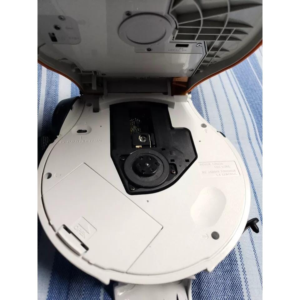 ソニー D-FS601 S2 スポーツポータブルウォークマン CDプレーヤー 天気