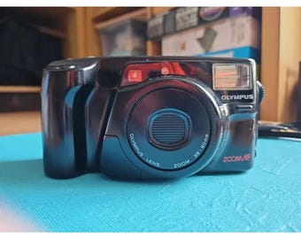 Olympus AZ-1 Zoom 35mm Film Camera – Tested Vintage Point & Shoot