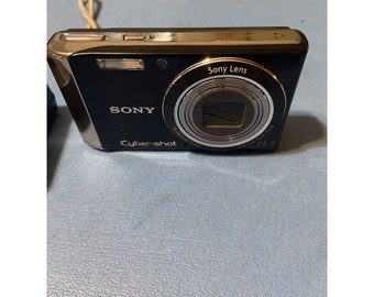 Sony Cyber-shot DSC-W370 14.1MP Digital Camera