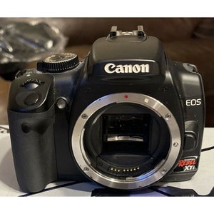 Canon EOS Digital Rebel XTi 10.1MP Digital SLR Camera Black image 1
