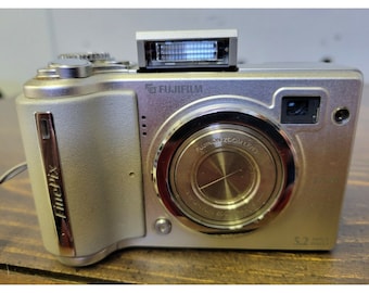 Fujifilm Finepix E510 5MP Digital Camera - Silver - Etsy