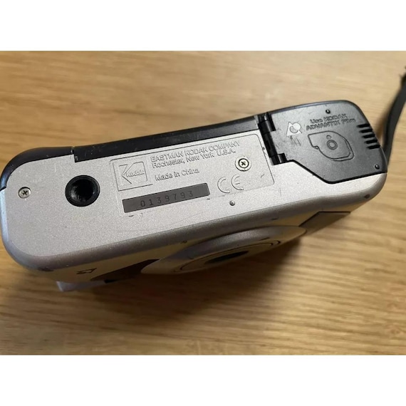 Kodak Advantix F600 Zoom APS 35MM Point Shoot Film Camera (tested