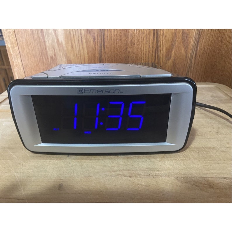 Emerson Smartset Dual Alarm Clock AM/FM Radio Model CKS9031 Etsy