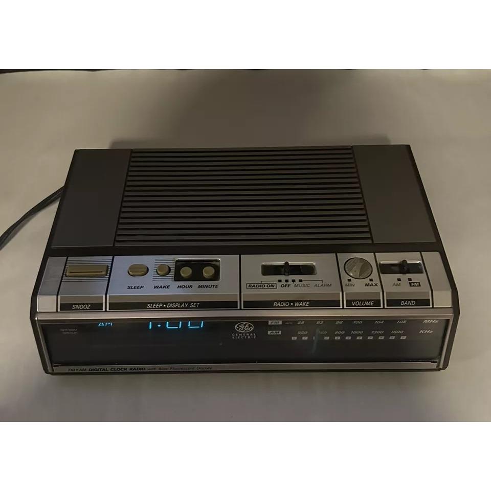 GE AM/FMラジオ MODEL 7-410Q General Electric GE 7-4646A Am/fm Digital Clock Radio W Blue LCD