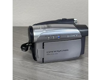 Sony DCR-HC28 Handycam  Mini DV Camcorder