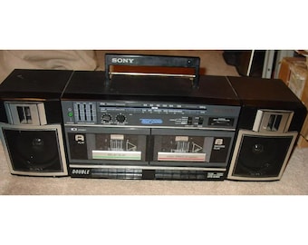 Sony CFS-W360 Stereo Dual Cassette AM/FM Radio Boom Box