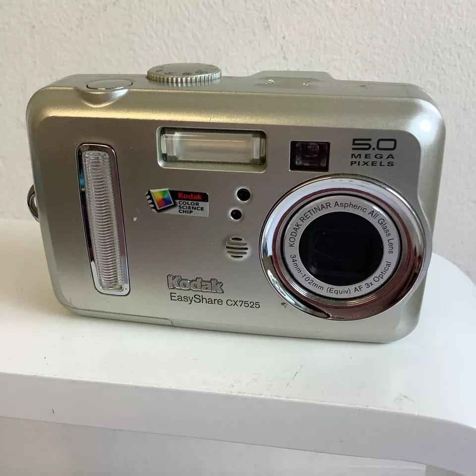KODAK カメラ Amazon.com : Kodak EasyShare Z1275 12MP HD 5X Opt/5x Digital