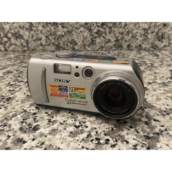 Vintage Sony Cyber-shot DSC-P50 2.1MP Digital Camera - Silver. - Etsy