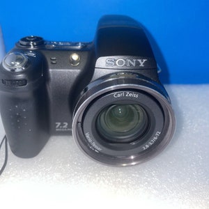 Sony Cyber-shot DSC-H5 7.2 MP Digital Camera Black 12x Super Steadyshot image 1
