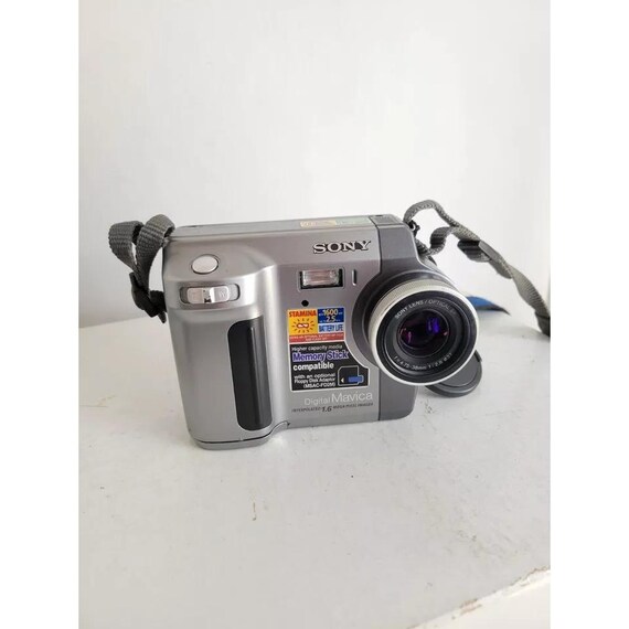 Sony Mavica MVC-FD90 1.6MP Digital Camera - Grey - Etsy Canada