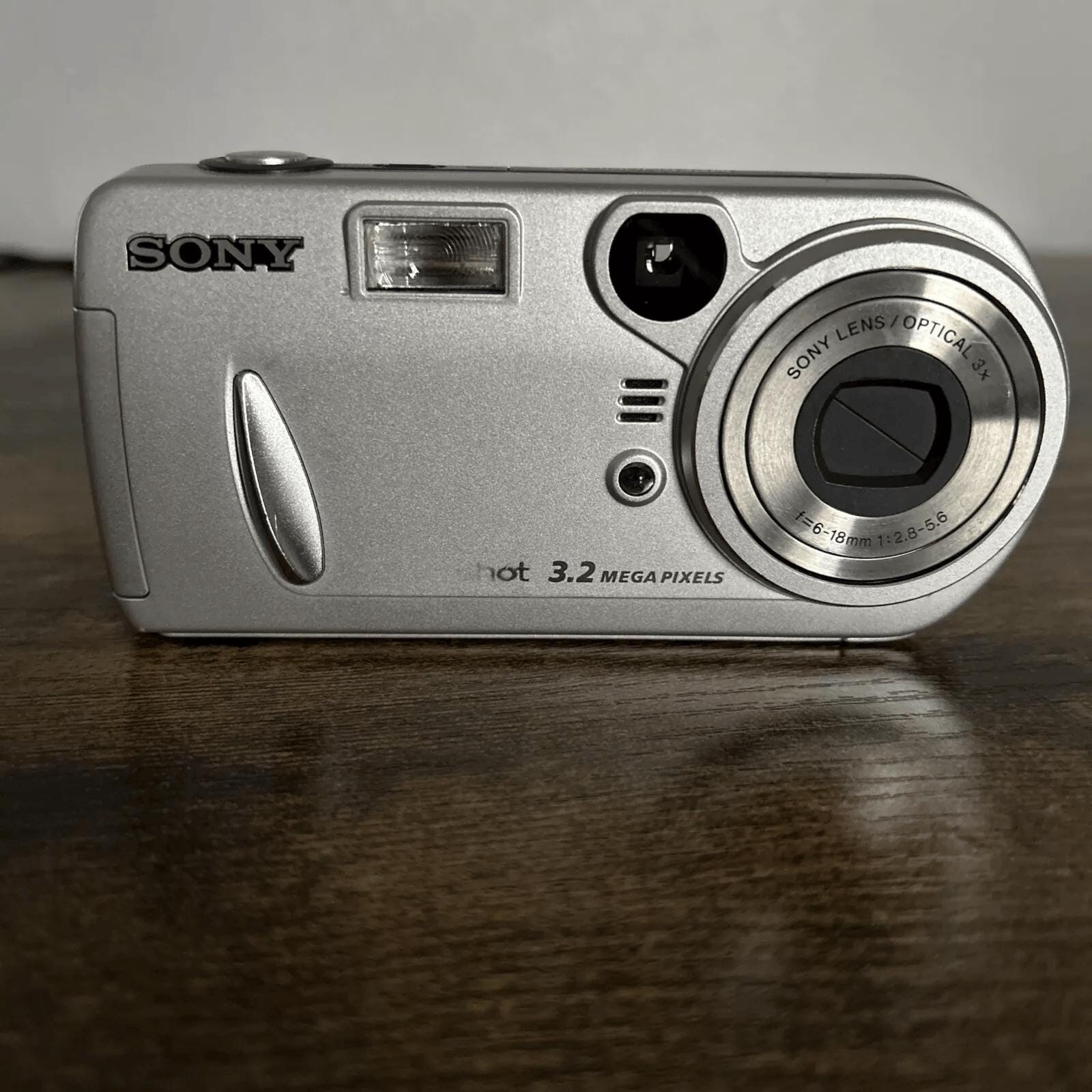 Sony Cyber-shot DSC-P72 3.2MP Digital Camera With 3x Optical Sony Cyber-shot DSC-P72 3.2MP Digital Camera With 3x Optical