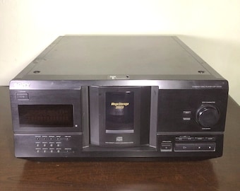 Sony CDP-CX235 MegaStorage Compact Disc Player CD 200 Disc