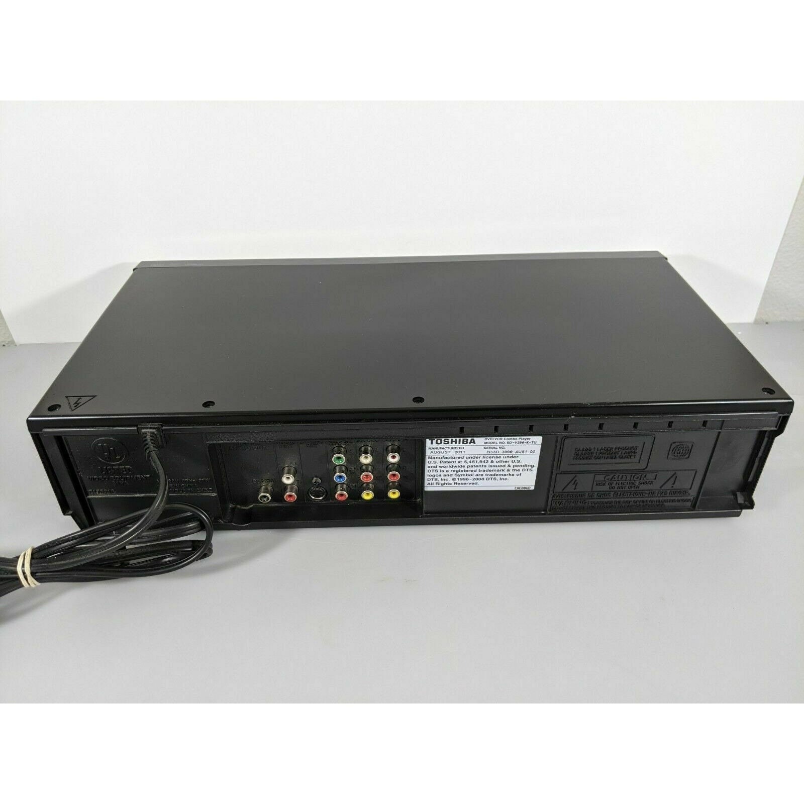 dvdプレイヤーToshiba Toshiba SD-V296 DVD/VCR Video Recorder, Combo Player Progressive