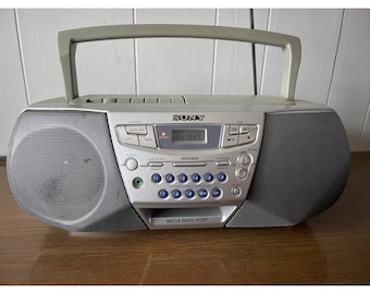 Sony CFD-S22 Mega Bass CD Player Am Fm Radio Cassette Boombox