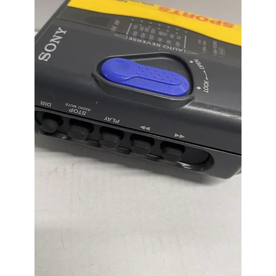 Sony WM-FS393 Sports Walkman Cassette Player Mega Bass FM/AM - Etsy
