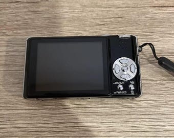Vintage Panasonic LUMIX DMC-FX8 Digital Camera Black - Etsy