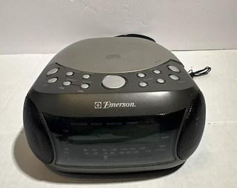 Emerson CKD9901 Cyfrowy podwójny budzik AM/Fm Radio Odtwarzacz CD z funkcją drzemki LED