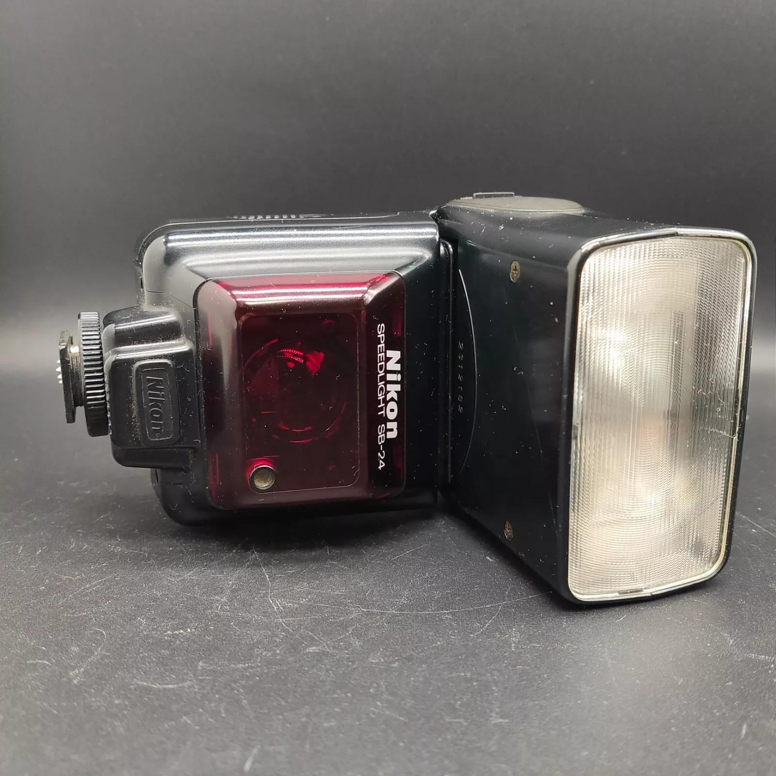 ストア 【】（非常に良い）Nikon SB-24 スピードライト