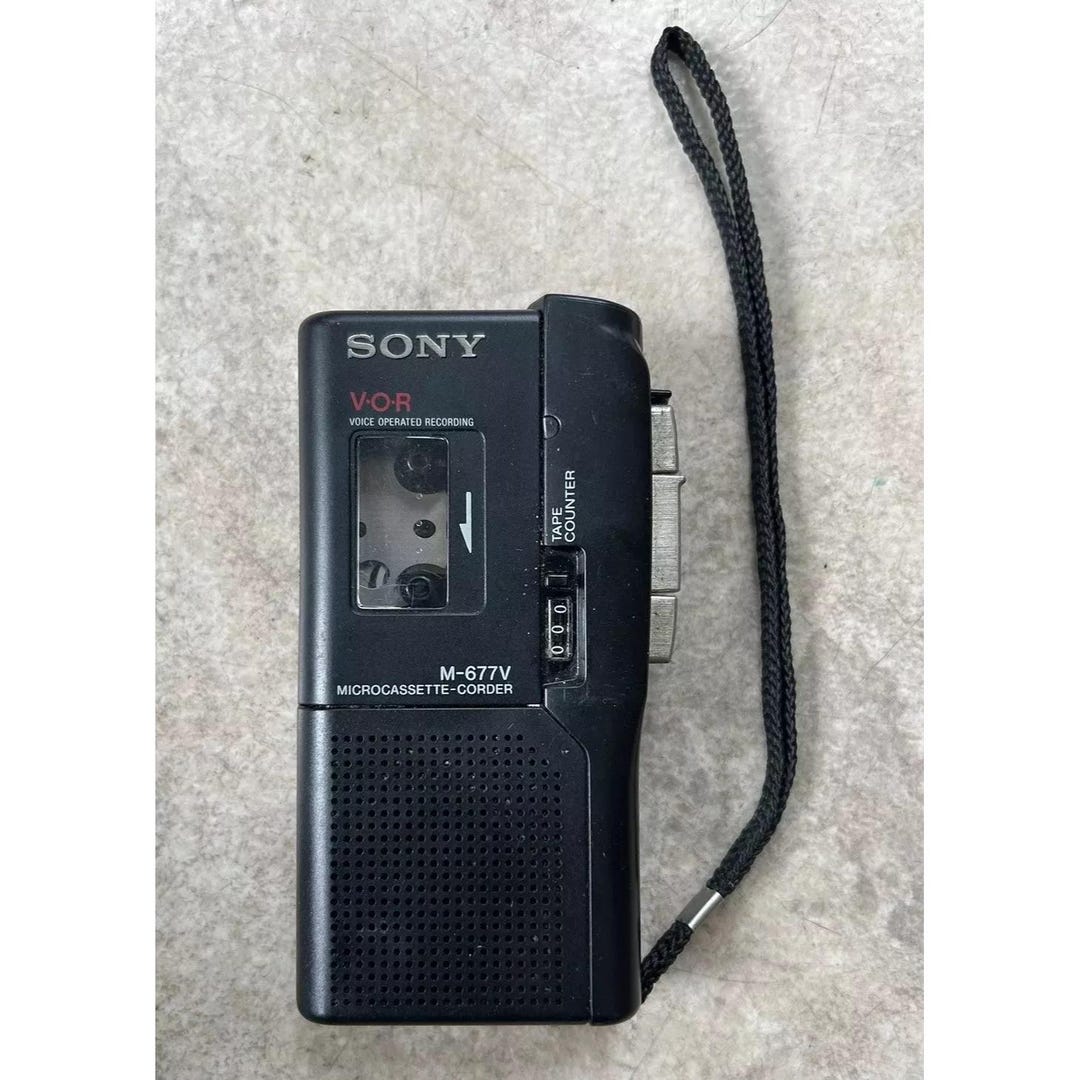 SONY M-677V Handheld Microcassette Voice Operated Recorder Tested
