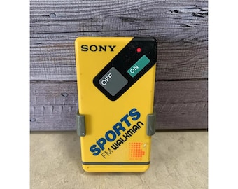 Vintage Sony SRF-4 Sports FM Walkman Portable Radio Tested and