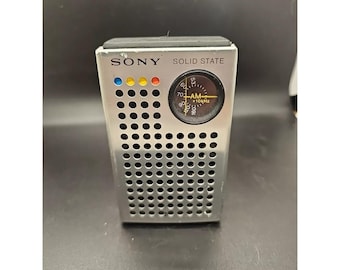 Vintage SONY TR-4100 AM Solid State Pocket Transistor Radio